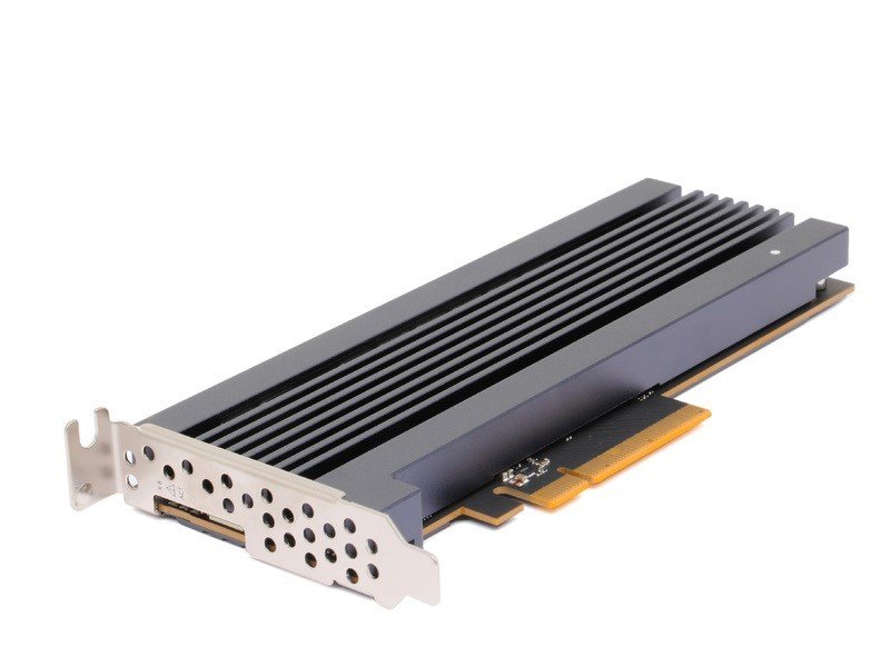 324118.jpg Refurbished | Samsung PM1725b MZPLL1T6HAJQ-000D3 Mixed Use SSD 3.2 TB PCIe 3.0 x8 (NVMe) DELL OEM Refurbished - Image 1