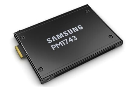 NEW | Samsung MZWLO1T9HCJR-00A07 PM1743 1.92TB U.3 PCIe 5.0 X4 (NVMe) SSD
